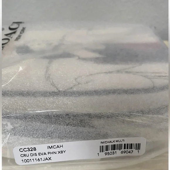 Coach Disney Cruella Crossbody Bag NWT Still in plastic - Picture 7 of 7